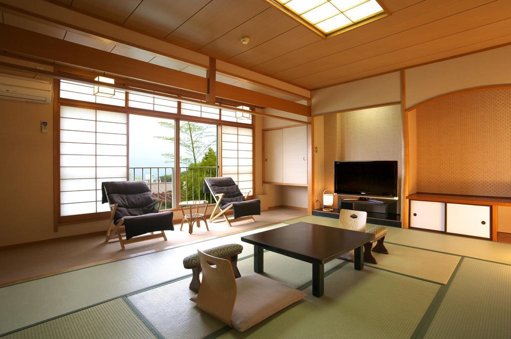 Hotel Tsukagoshiya Shibukawa Zewnętrze zdjęcie