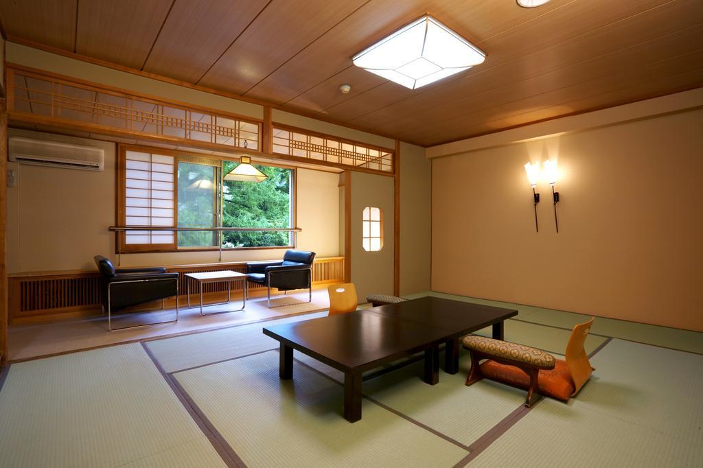 Hotel Tsukagoshiya Shibukawa Zewnętrze zdjęcie